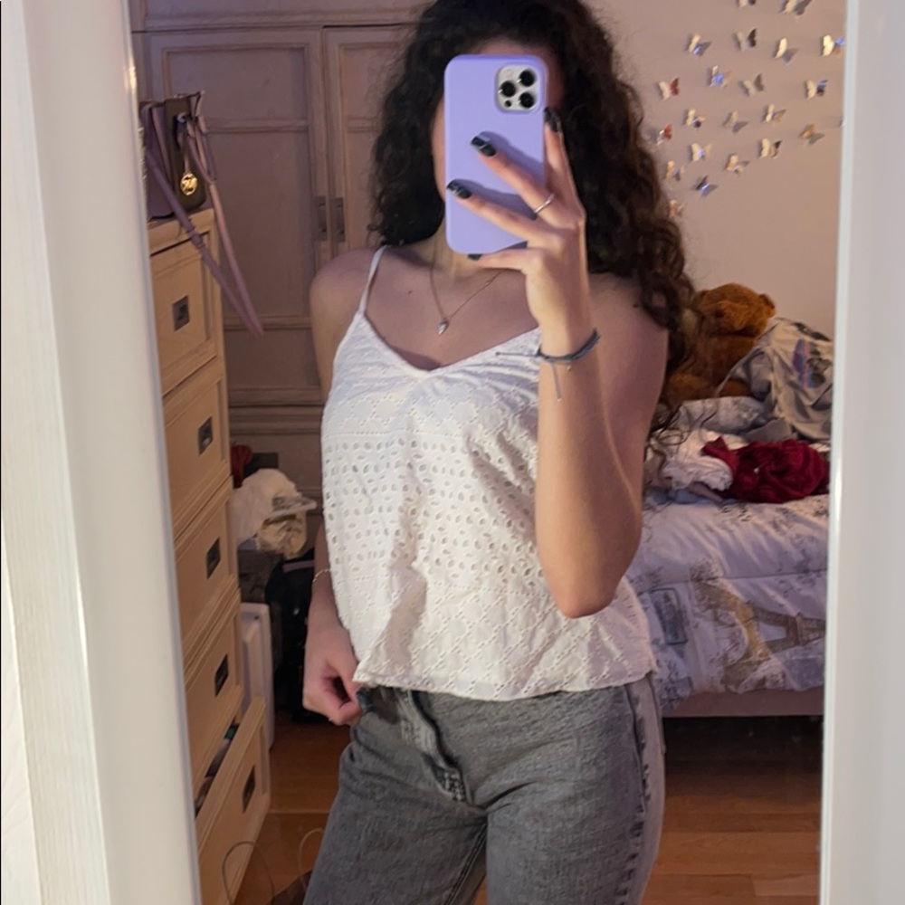 Patterned Loose Tank Top - Picture 3 of 4